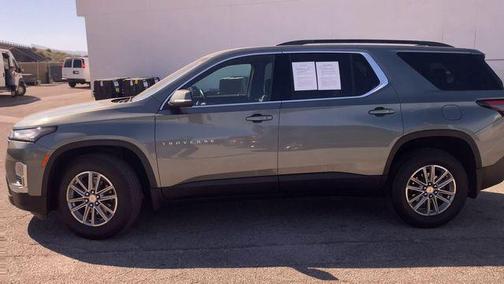 Silver Sage Metallic 2023 Chevrolet Traverse LT Cloth