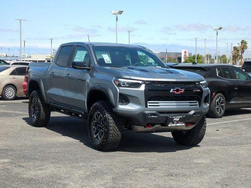 Sterling Gray Metallic 2026 Chevrolet Colorado ZR2