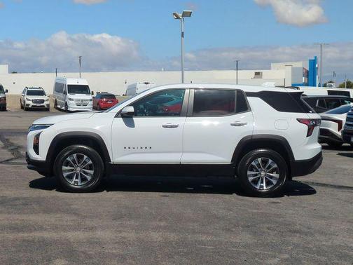 Summit White 2026 Chevrolet Equinox 1LT