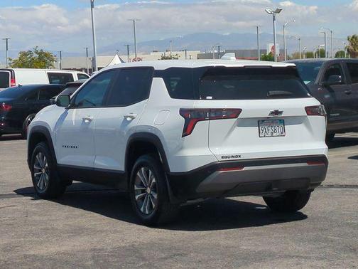 Summit White 2026 Chevrolet Equinox 1LT