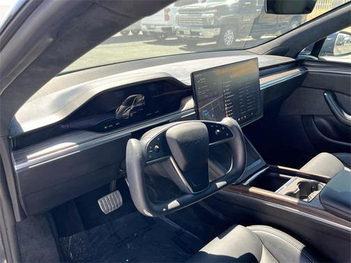 2022 Tesla Model S Base
