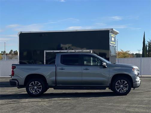 2025 Chevrolet Silverado 1500 RST