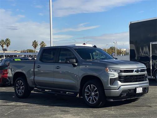 2025 Chevrolet Silverado 1500 RST