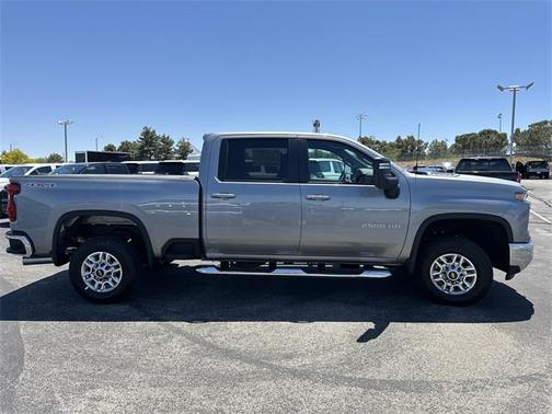 2025 Chevrolet Silverado 2500 LT
