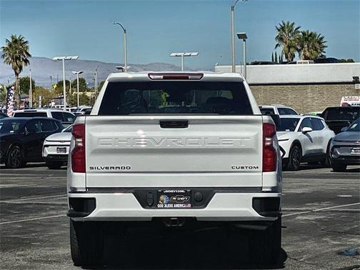 2026 Chevrolet Silverado 1500 Custom