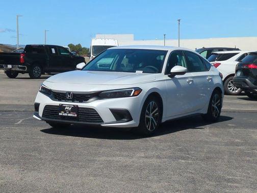 Platinum White Pearl 2024 Honda Civic LX