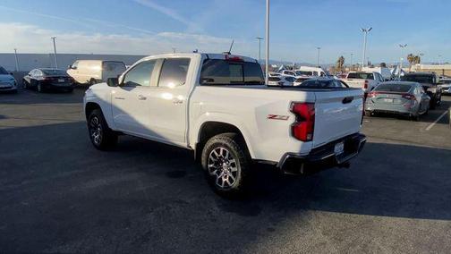 Summit White 2026 Chevrolet Colorado Z71