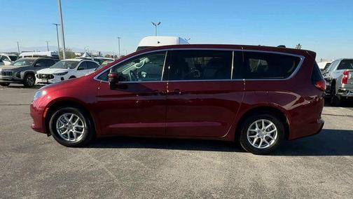 Velvet Red Pearlcoat 2023 Chrysler Voyager LX