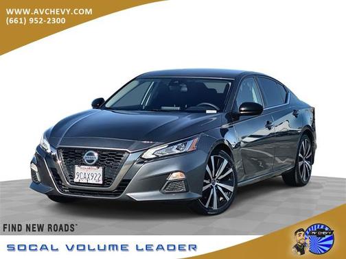 2022 Nissan Altima SR FWD