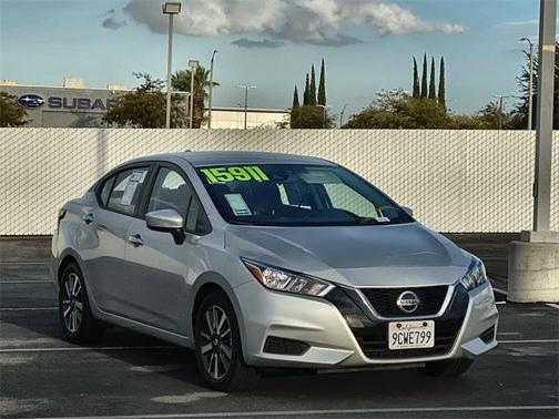 2022 Nissan Versa 1.6 SV