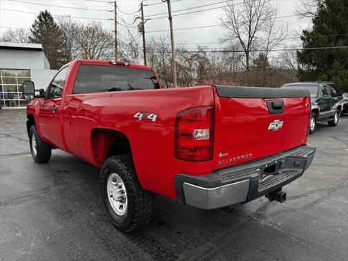 2007 Chevrolet Silverado 2500 Work Truck