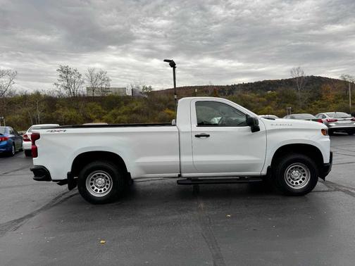 2020 Chevrolet Silverado 1500 4WD Reg Cab 140" Work Truck