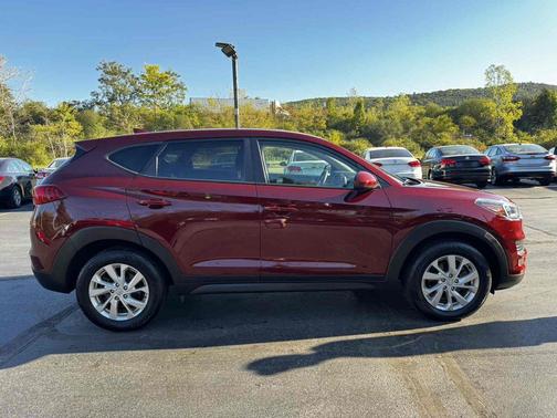 2020 Hyundai TUCSON SE