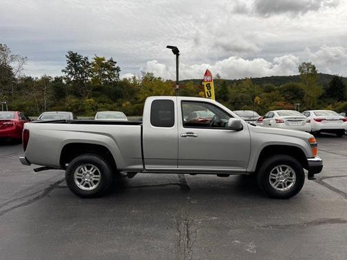 2010 GMC Canyon 4WD Ext Cab 125.9" SLE1