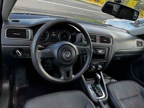 2012 Volkswagen Jetta SE
