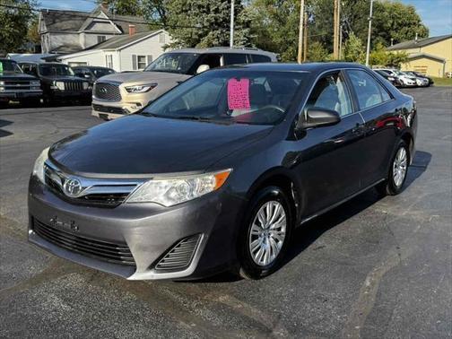 2014 Toyota Camry LE