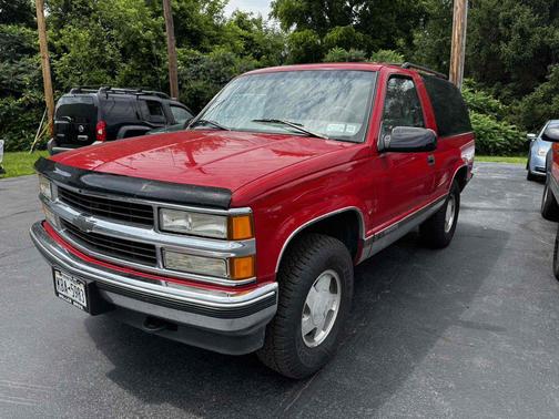 1999 Chevrolet Tahoe 2dr 4WD