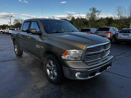 Prairie Pearlcoat 2015 RAM 1500 4WD Crew Cab 140.5" Big Horn
