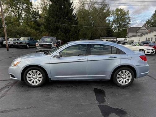 2014 Chrysler 200 LX