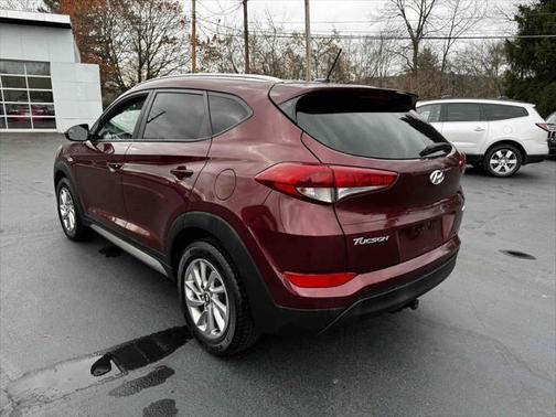 2017 Hyundai TUCSON SE