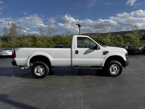 Oxford White 2008 Ford F-350 4WD Reg Cab 137" XL