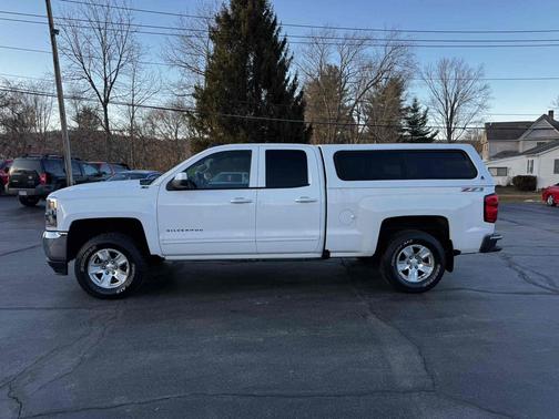 2016 Chevrolet Silverado 1500 4WD Double Cab 143.5" LT w/1LT
