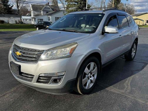 Silver Ice Metallic 2015 Chevrolet Traverse AWD 4dr LTZ
