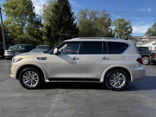 2018 INFINITI QX80 AWD