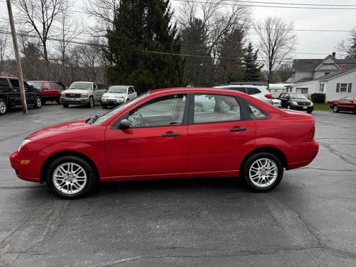 2007 Ford Focus 4dr Sdn S