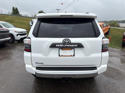 2024 Toyota 4Runner TRD Off Road