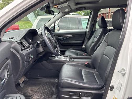 2022 Honda Pilot AWD Special Edition