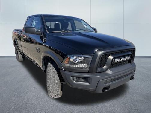 2020 RAM 1500 Classic Warlock Quad Cab 4x4 6'4' Box