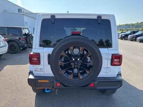2022 Jeep Wrangler Unlimited 4xe Sahara