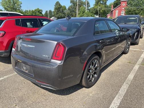 2015 Chrysler 300 S