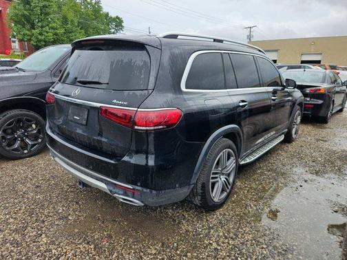2022 Mercedes-Benz GLS 450 4MATIC