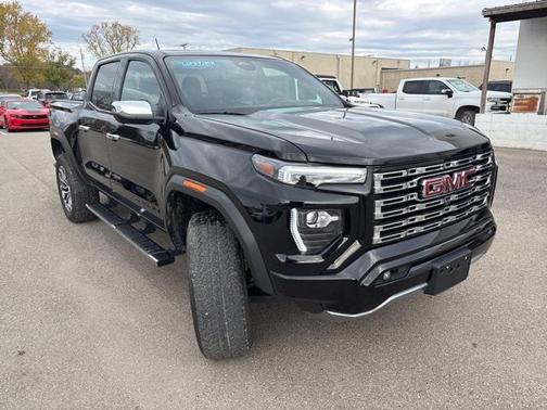 2023 GMC Canyon Denali