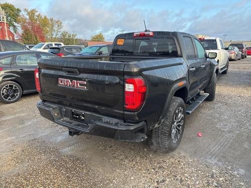 2023 GMC Canyon Denali