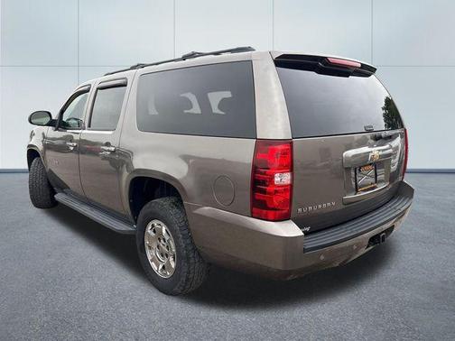 Mocha Steel Metallic 2011 Chevrolet Suburban 1500 LS