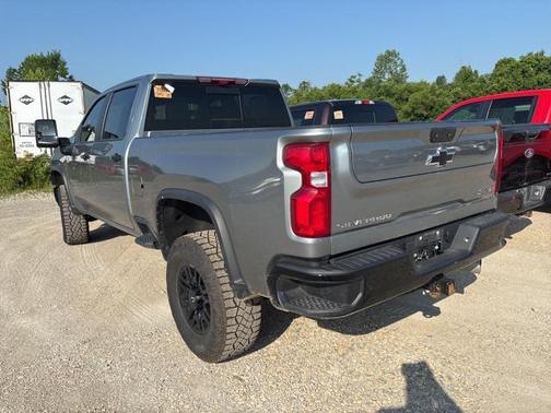 2024 Chevrolet Silverado 2500 4WD Crew Cab Standard Bed ZR2