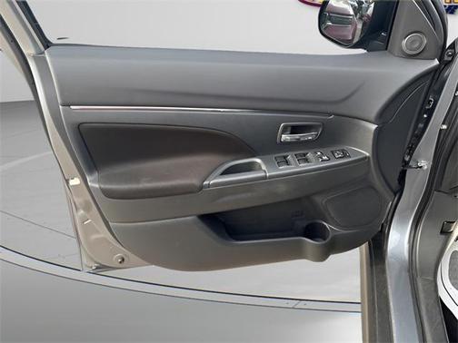 2022 Mitsubishi Outlander Sport SE