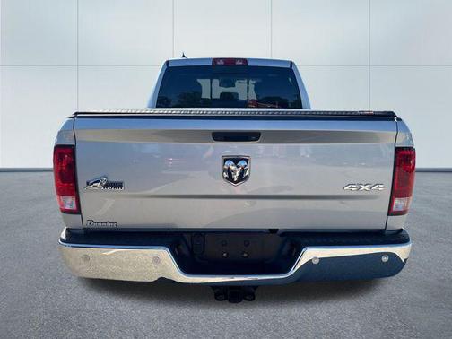 Bright Silver Metallic Clearcoat 2018 RAM 1500 Big Horn