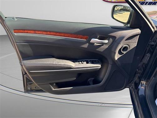 2014 Chrysler 300 S