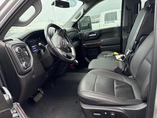 2022 GMC Sierra 3500 SLT