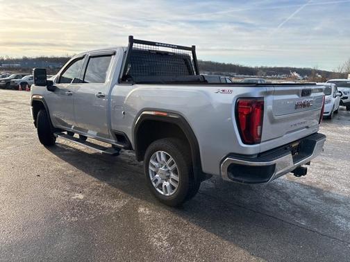2022 GMC Sierra 3500 SLT