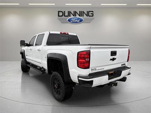 2016 Chevrolet Silverado 2500 High Country