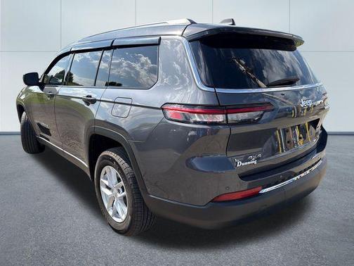 Baltic Gray Metallic Clearcoat 2023 Jeep Grand Cherokee L Laredo