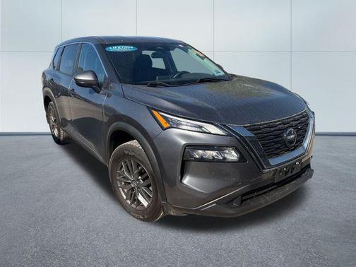 Gun Metallic 2021 Nissan Rogue S