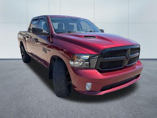 Delmonico Red Pearlcoat 2019 RAM 1500 Express