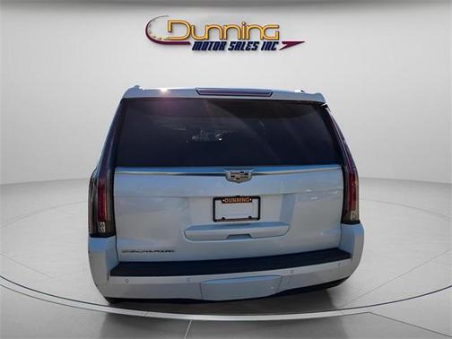 2016 Cadillac Escalade Luxury