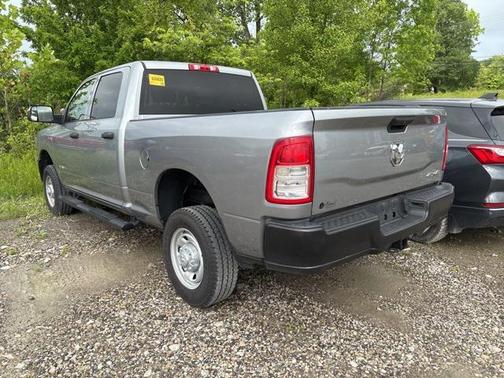 2020 RAM 2500 Tradesman Crew Cab 4X4 6'4' Box
